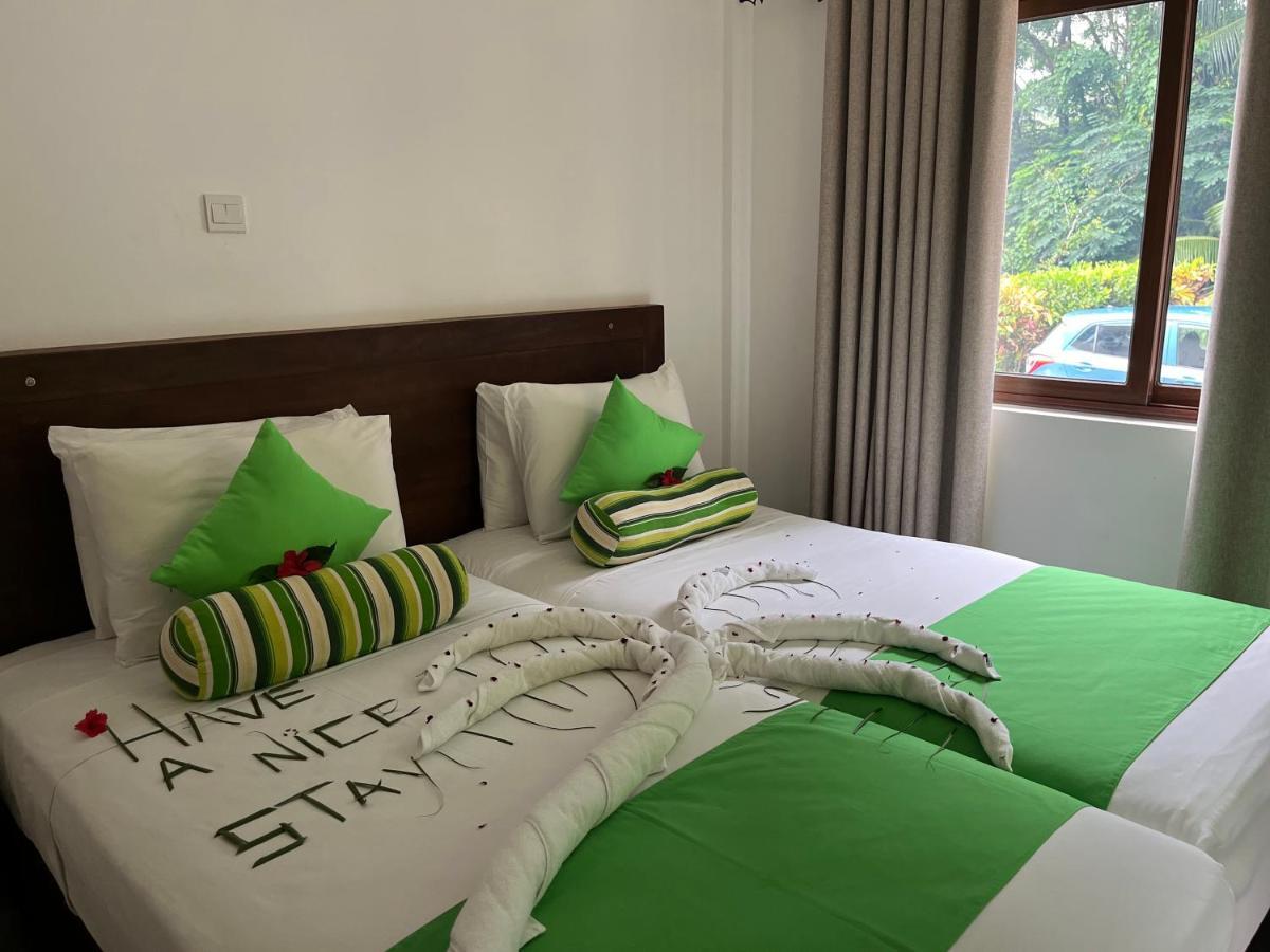 Kanasuk Self Catering Apartments Baie Lazare  Ngoại thất bức ảnh