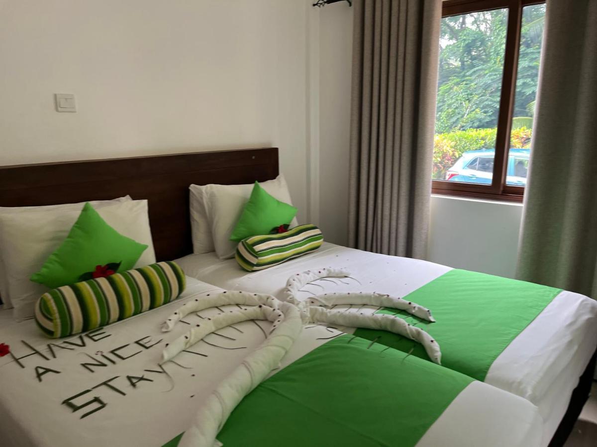 Kanasuk Self Catering Apartments Baie Lazare  Ngoại thất bức ảnh